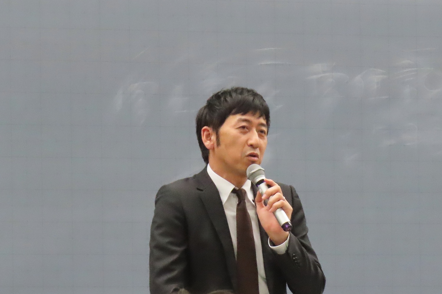<br />
<b>Warning</b>:  Undefined variable $image in <b>/home/c9156249/public_html/alumni-aoyamagakuin.jp/wp-content/themes/agaa-child/front-page.php</b> on line <b>103</b><br />
<br />
<b>Warning</b>:  Trying to access array offset on value of type null in <b>/home/c9156249/public_html/alumni-aoyamagakuin.jp/wp-content/themes/agaa-child/front-page.php</b> on line <b>103</b><br />
<br />
<b>Warning</b>:  Trying to access array offset on value of type null in <b>/home/c9156249/public_html/alumni-aoyamagakuin.jp/wp-content/themes/agaa-child/front-page.php</b> on line <b>103</b><br />
