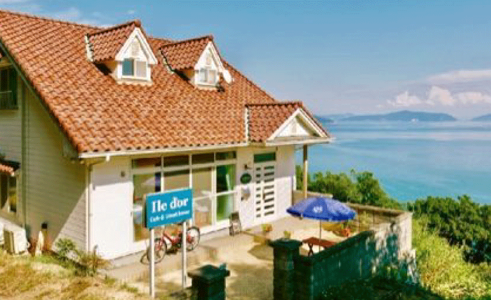 笠岡市<br />
Ile d’or Cafe&Guesthouse